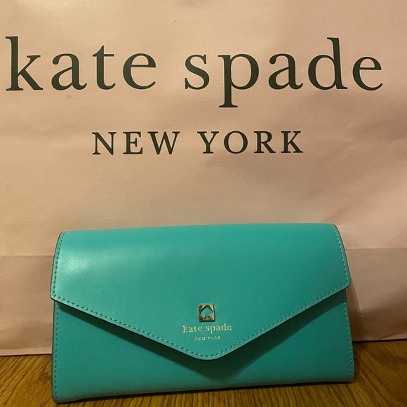 Kate Spade Wallet - Picture 4 of 6